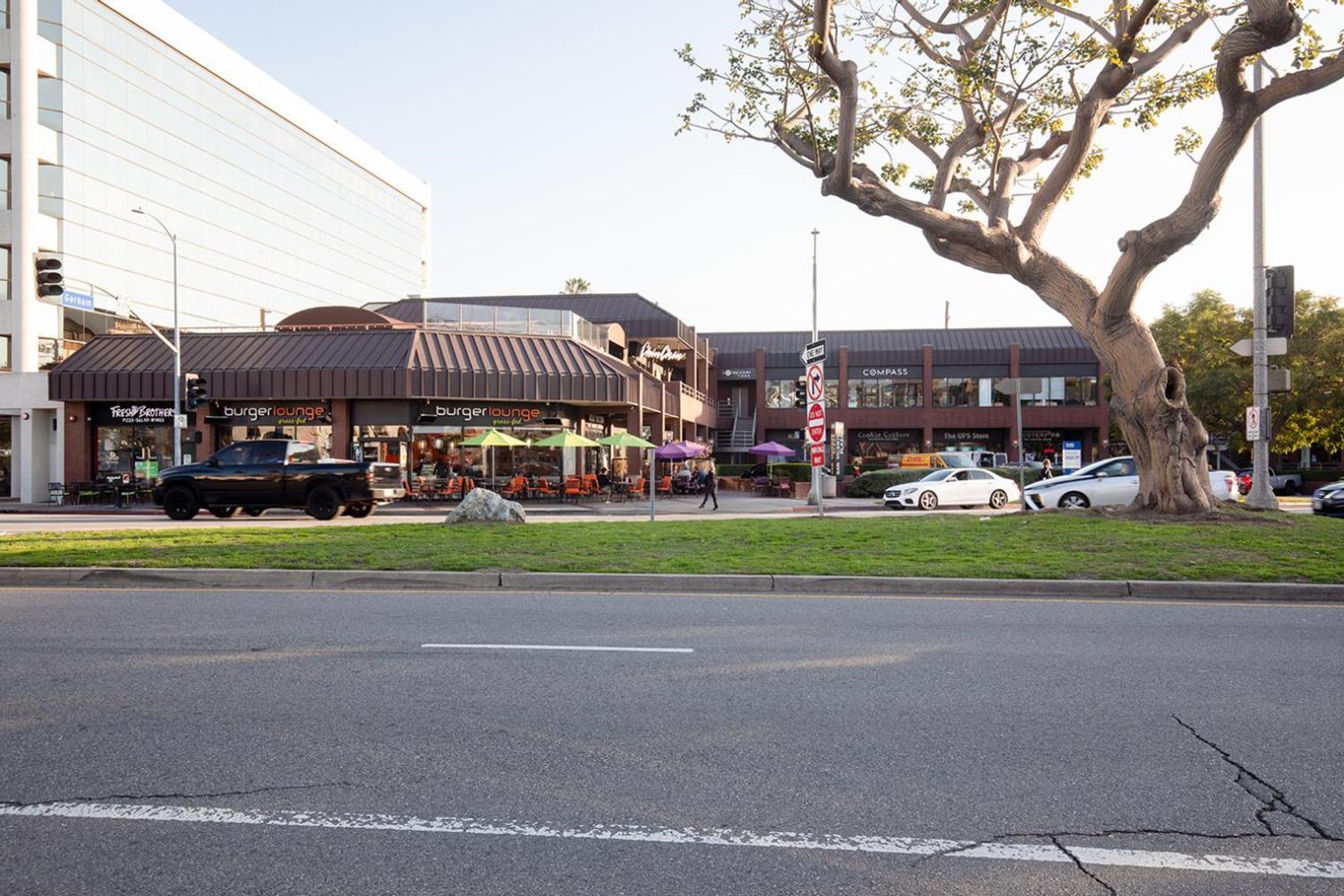 Apartment Blueground Brentwood Pool Ac Nr Getty Lax-1294 *