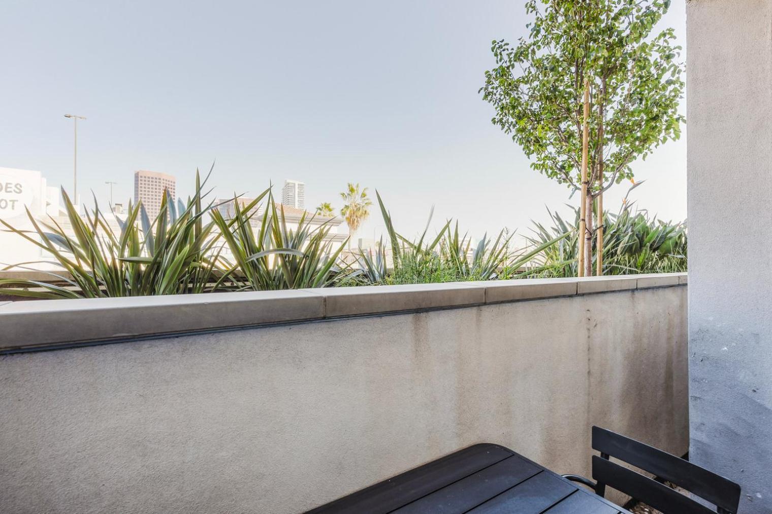 Apartment Blueground Brentwood Pool Ac Nr Getty Lax-1294 *